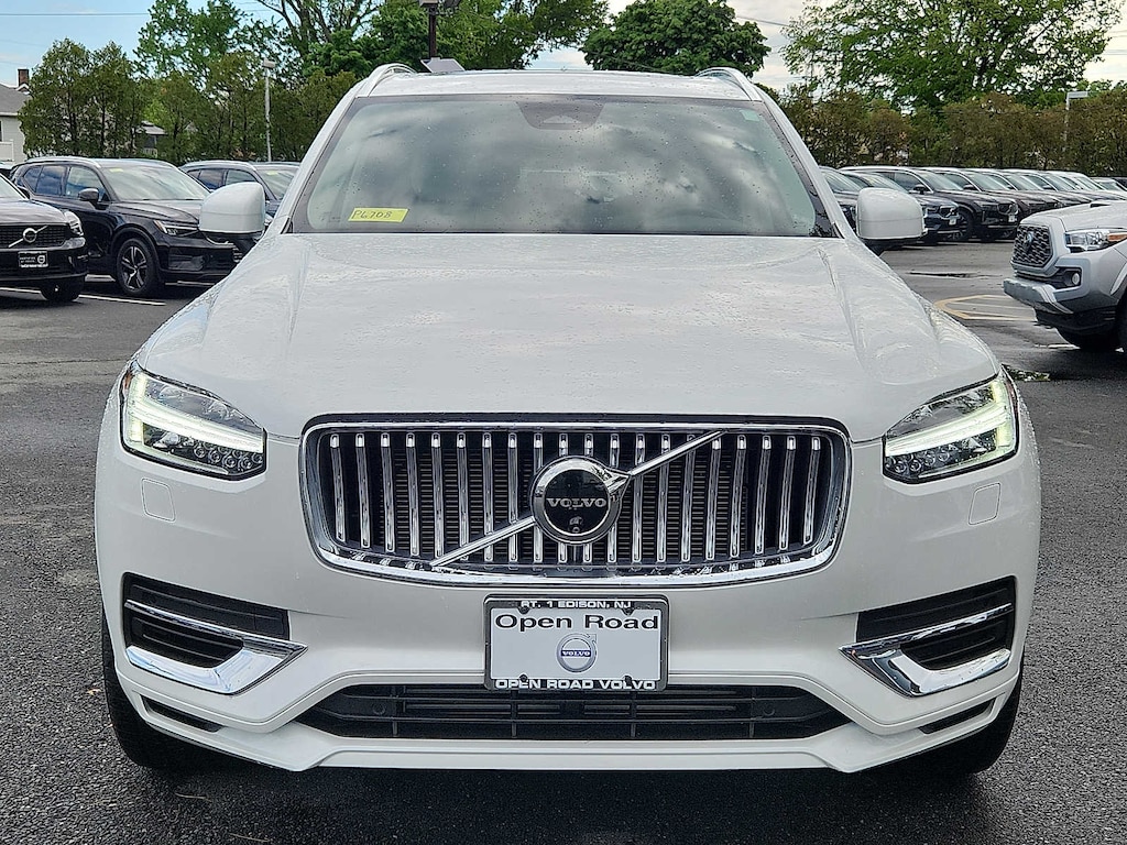 Certified 2024 Volvo XC90 plug-in hybrid T8 Plus Bright 7-Seater SUV