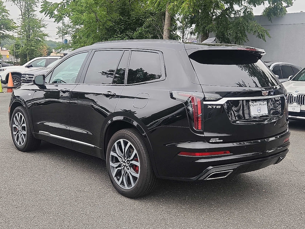 Used 2023 CADILLAC XT6 Sport SUV