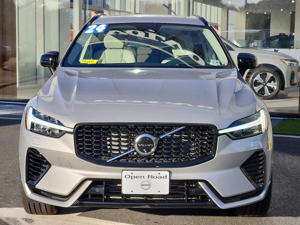 Certified 2024 Volvo XC60 plug-in hybrid T8 Ultimate Dark SUV