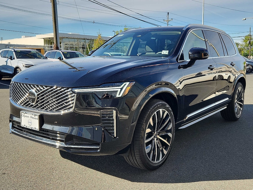 New 2026 Volvo XC90 B6 Plus 7-Seater SUV