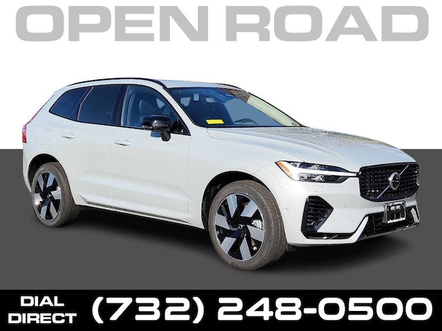 2025 Volvo XC60 plug-in hybrid T8 Plus SUV