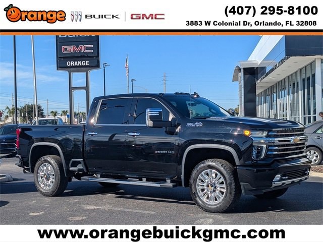 2022 Chevrolet Silverado 3500HD High Country's photo