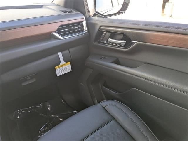 2026 GMC Yukon XL Denali - Photo 21