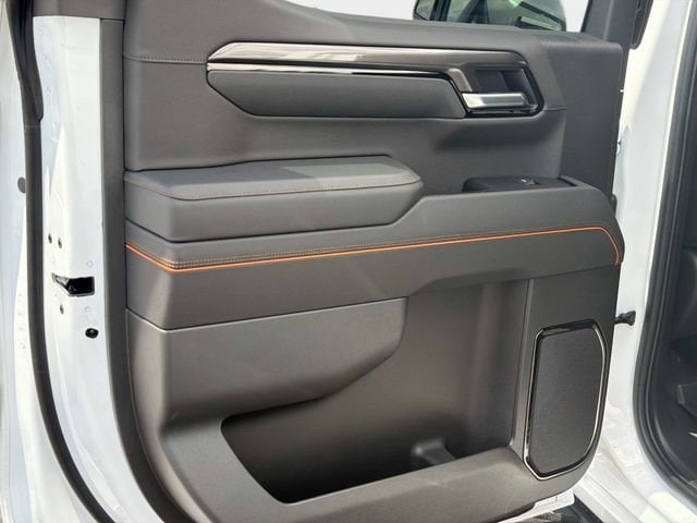 2026 GMC Sierra 1500 AT4 - Photo 11