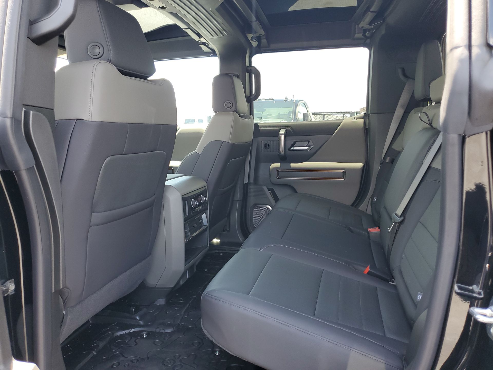 2025 GMC HUMMER EV 3X - Photo 27