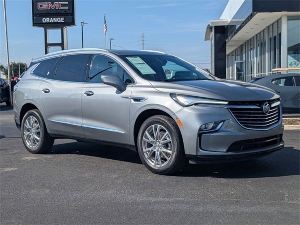 Used 2023 Buick Enclave Essence SUV