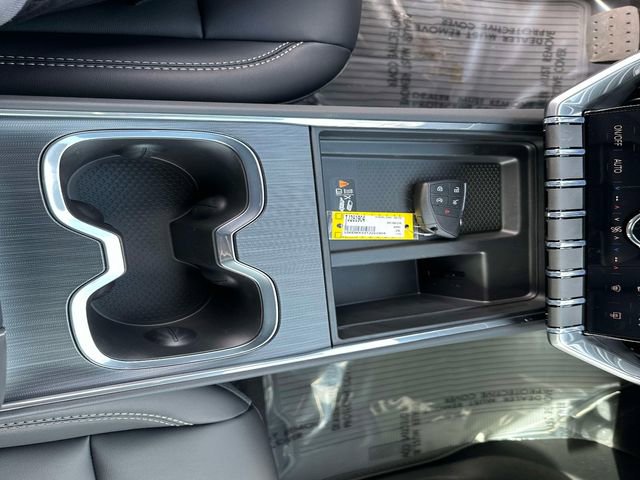 2026 GMC Acadia Elevation - Photo 29