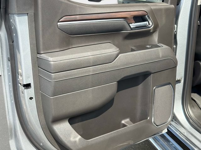 2026 GMC Sierra 1500 SLT - Photo 11