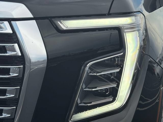 2026 GMC Yukon XL Denali - Photo 9