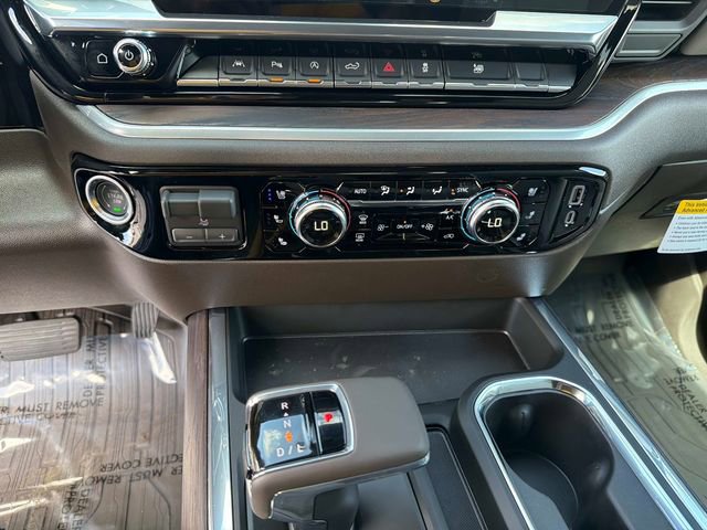 2026 GMC Sierra 1500 SLT - Photo 25