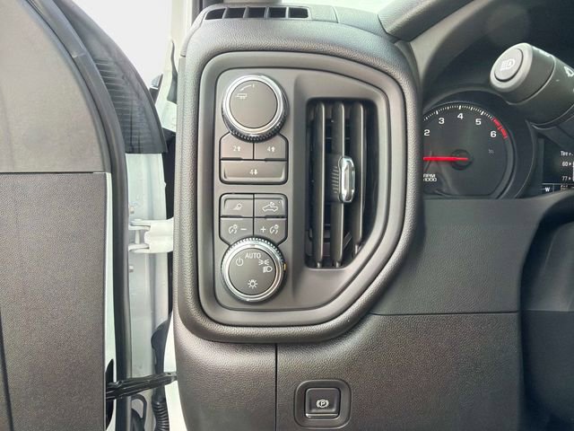 2025 GMC Sierra 3500HD Pro - Photo 23