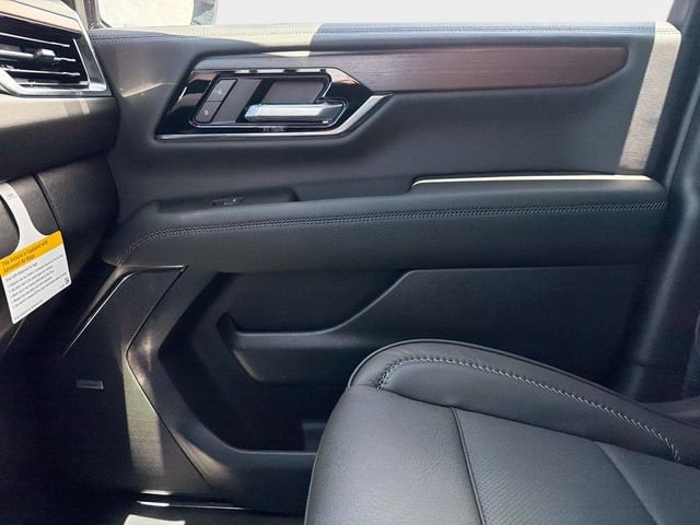 2026 GMC Yukon XL Denali - Photo 22