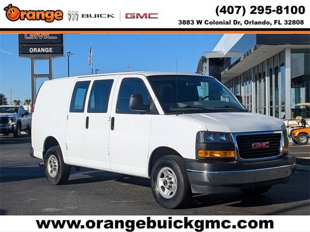 2023 GMC Savana Cargo Work Van's photo