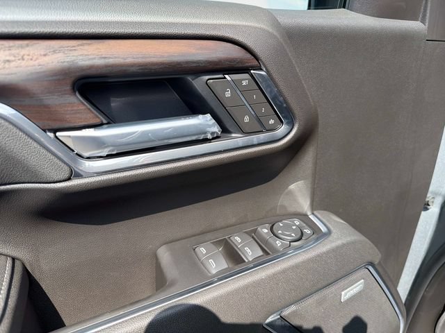 2026 GMC Sierra 1500 SLT - Photo 18
