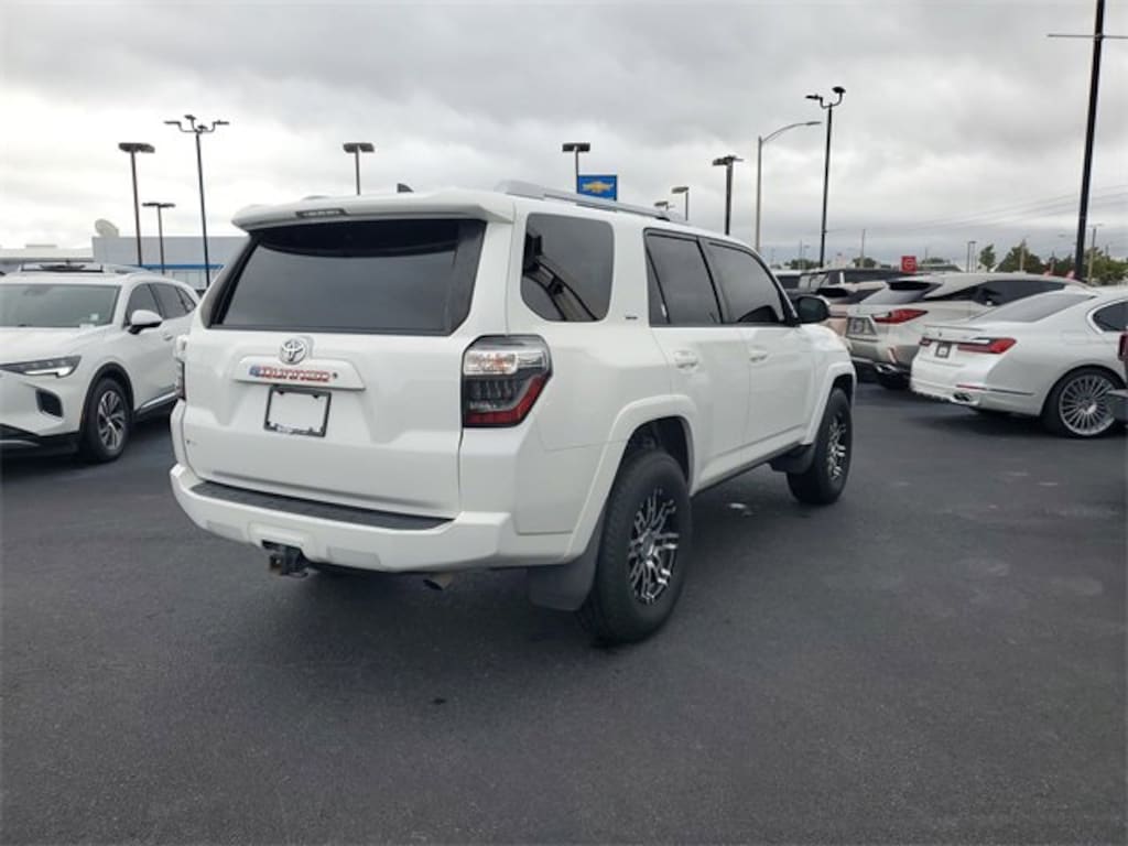 Used 2018 Toyota 4Runner SR5 SUV
