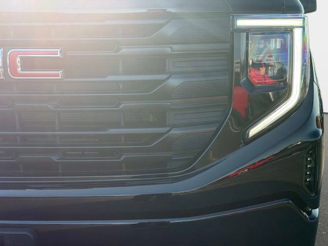 2026 GMC Sierra 1500 Pro - Photo 9