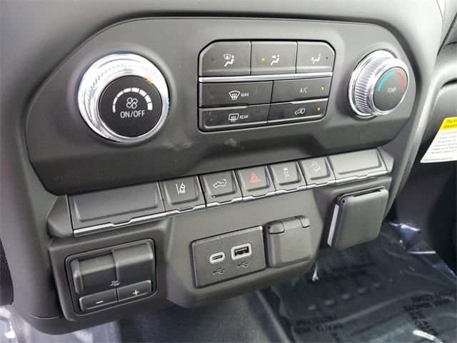 2025 GMC Sierra 3500HD Pro - Photo 14