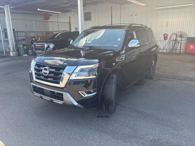 2023 Nissan Armada Platinum 4X2's photo
