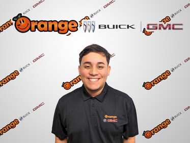 Staff member Kayil Lliteras from ID_a10853867bf4