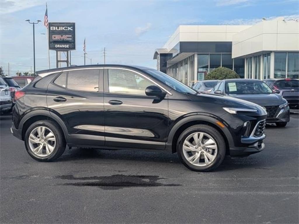 New 2026 Buick Encore GX Preferred SUV