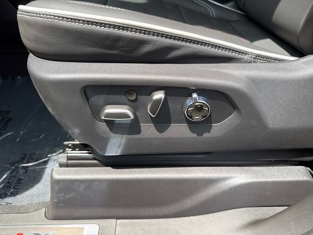 2026 GMC Sierra 1500 AT4X - Photo 19