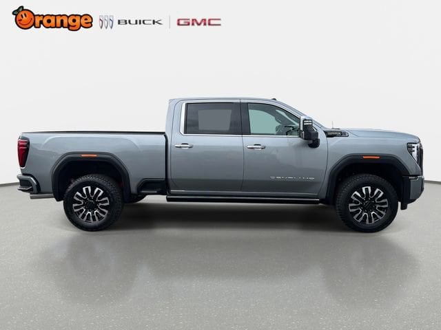 2026 GMC Sierra 2500HD Denali Ultimate - Photo 2