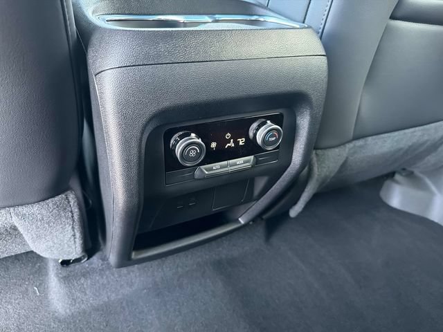 2027 Buick Enclave Sport Touring - Photo 16