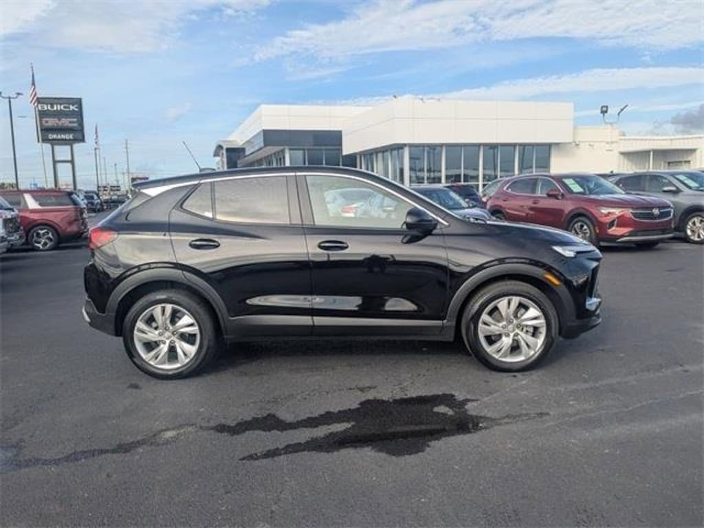 New 2026 Buick Encore GX Preferred SUV
