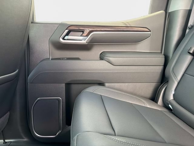 2026 GMC Sierra 1500 SLT - Photo 14