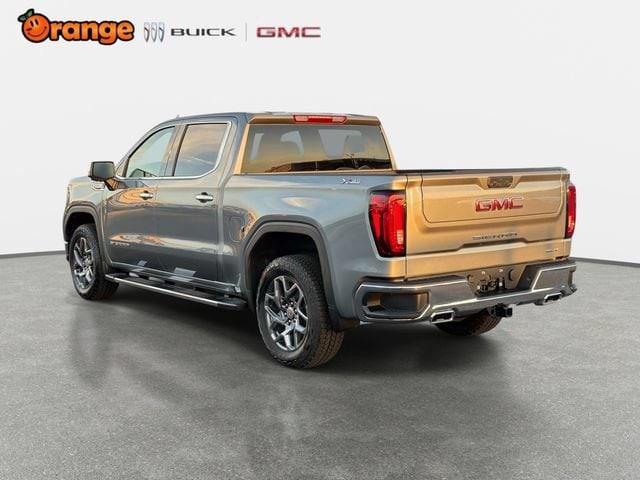 2026 GMC Sierra 1500 SLT - Photo 5