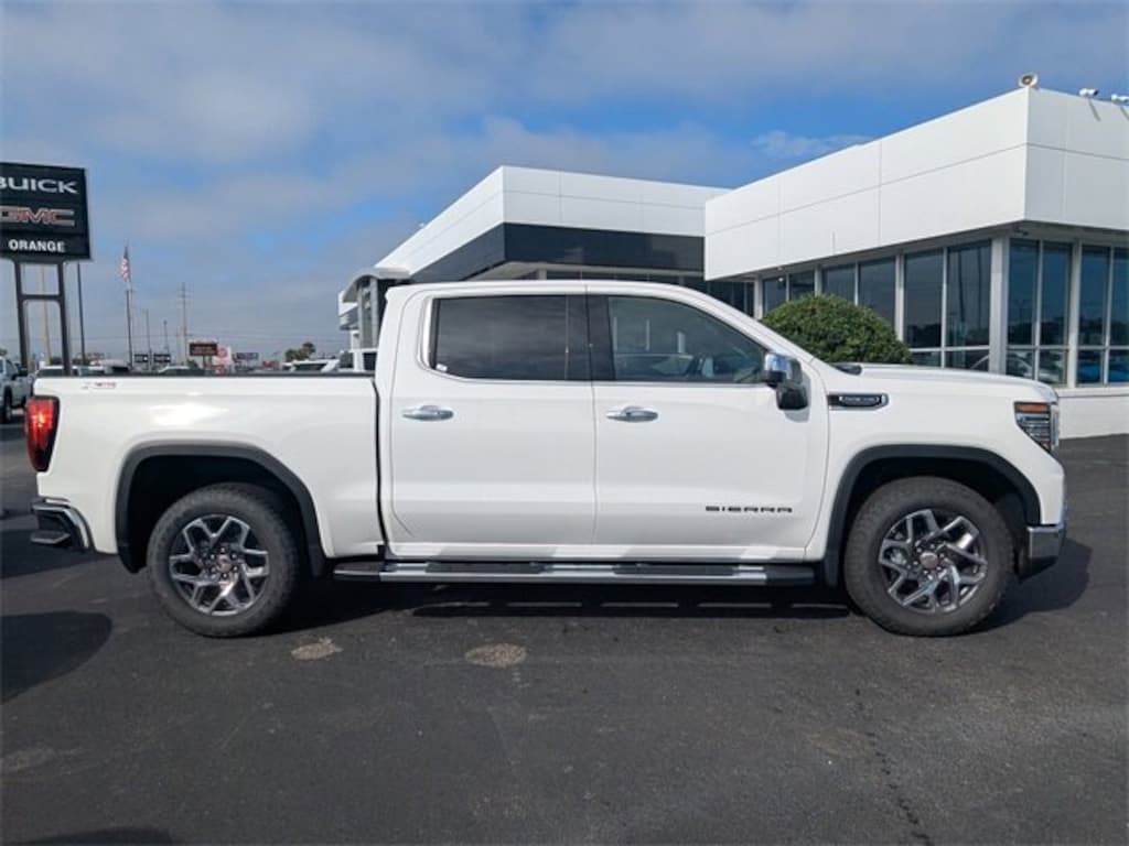 New 2026 GMC Sierra 1500 SLT Truck