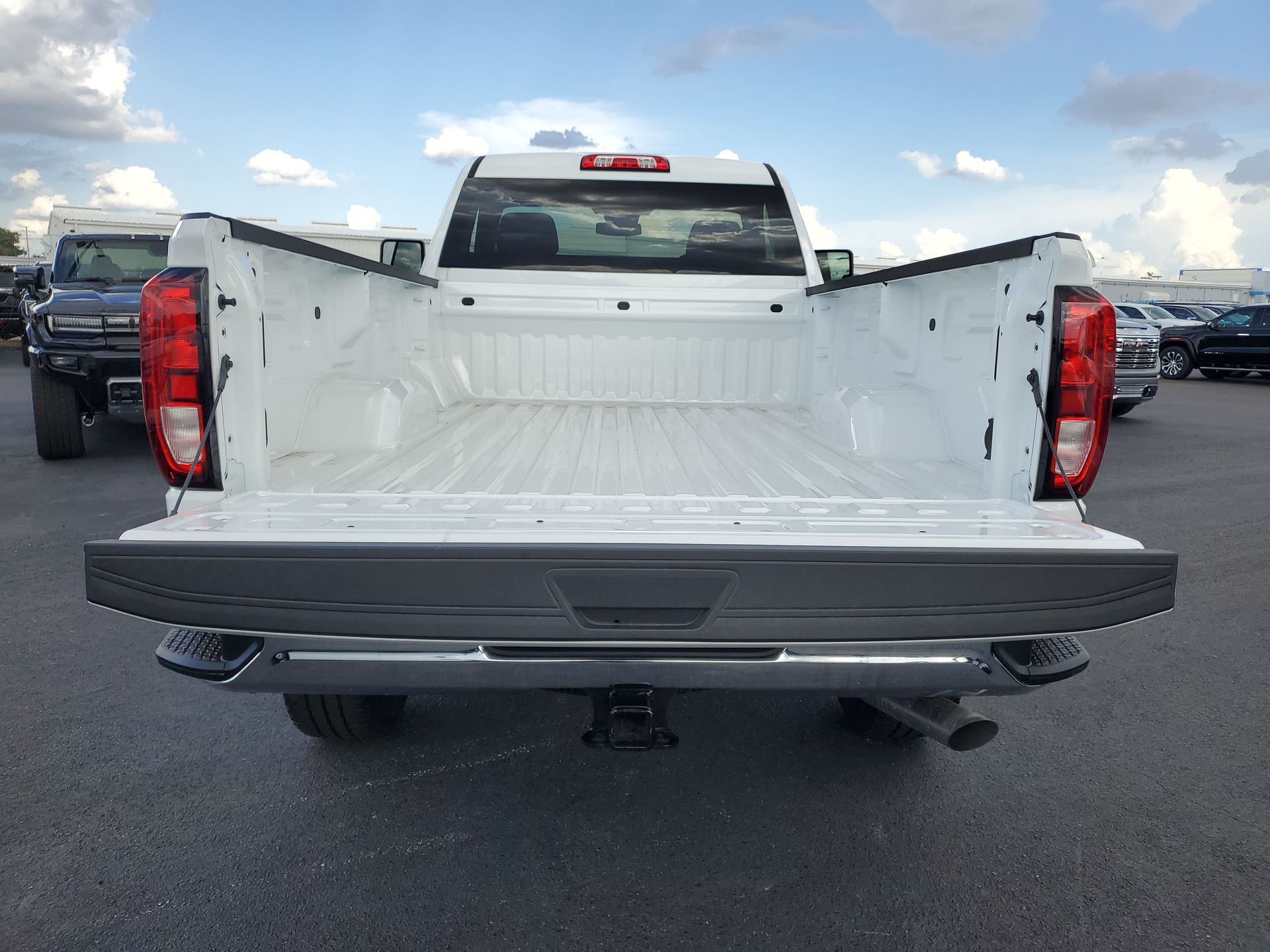 2025 GMC Sierra 3500HD Pro - Photo 20