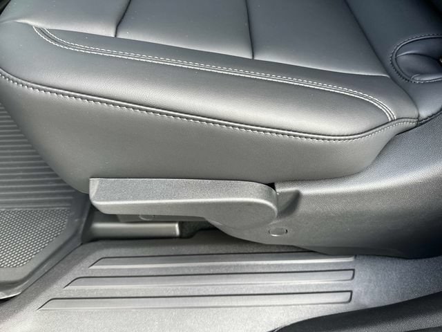 2026 GMC Acadia Elevation - Photo 12