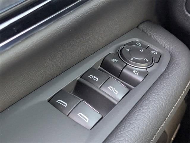 2026 GMC Yukon XL Denali - Photo 23