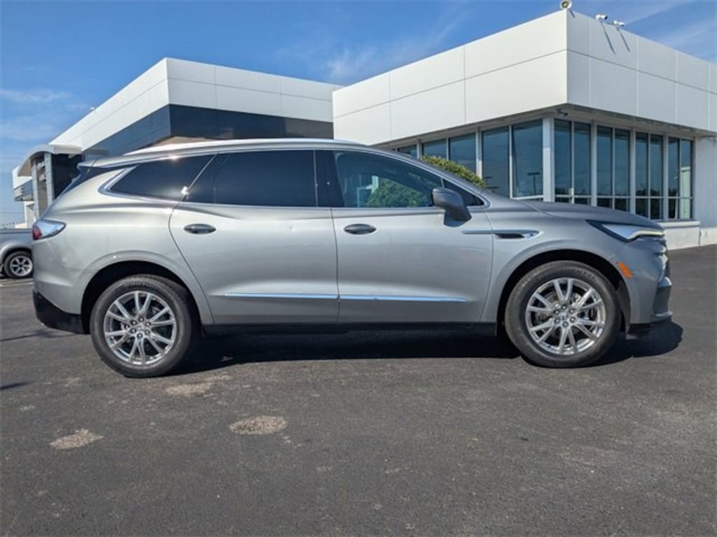 Used 2023 Buick Enclave Essence SUV