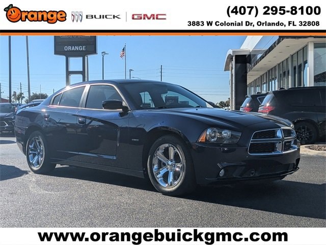 2014 Dodge Charger R/T's photo