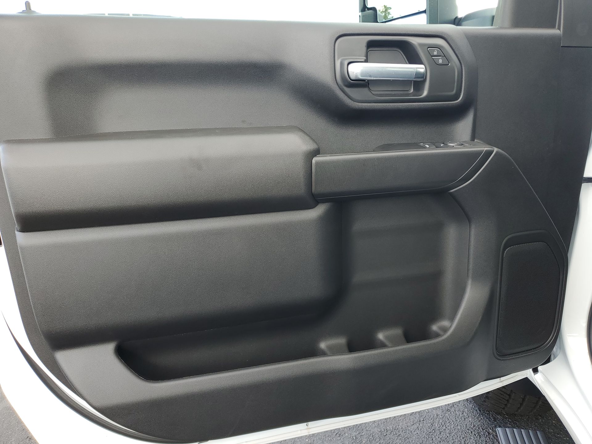 2025 GMC Sierra 3500HD Pro - Photo 23