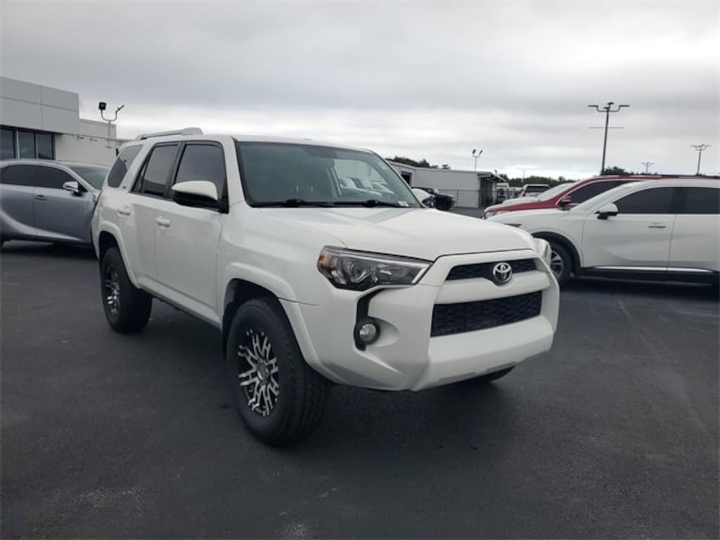 Used 2018 Toyota 4Runner SR5 SUV