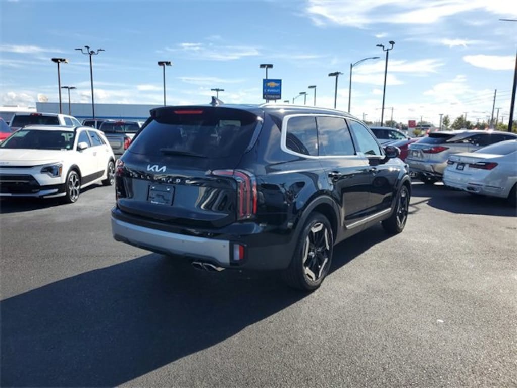 Used 2024 Kia Telluride EX SUV