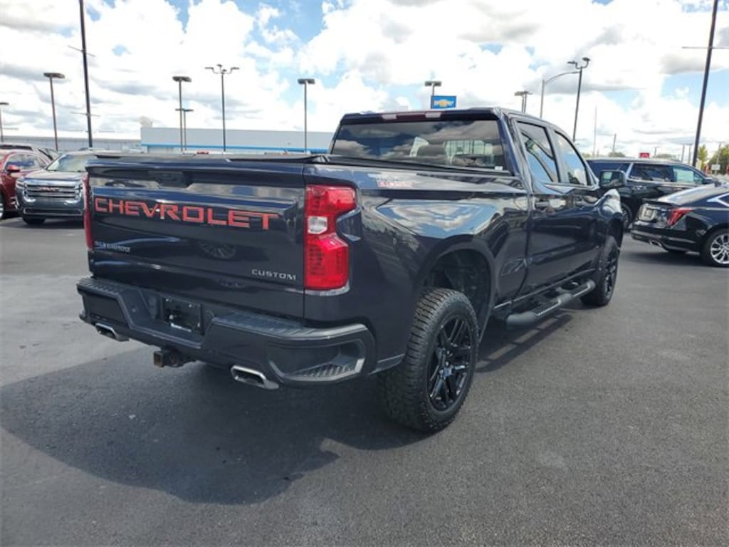 Used 2022 Chevrolet Silverado 1500 Custom Trail Boss Truck Crew Cab
