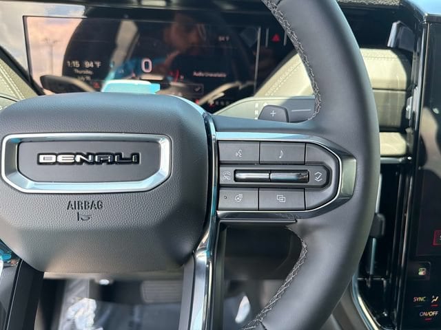 2026 GMC Yukon XL Denali - Photo 27