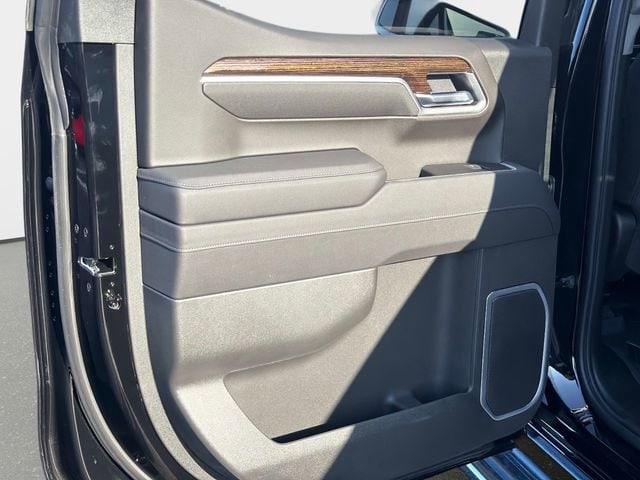 2026 GMC Sierra 1500 SLE - Photo 11