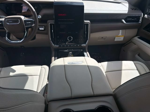 2026 GMC Yukon XL Denali - Photo 13