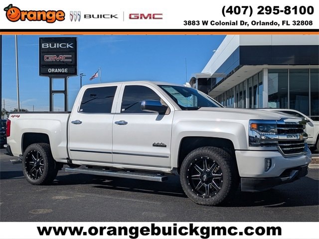 2018 Chevrolet Silverado 1500 High Country's photo