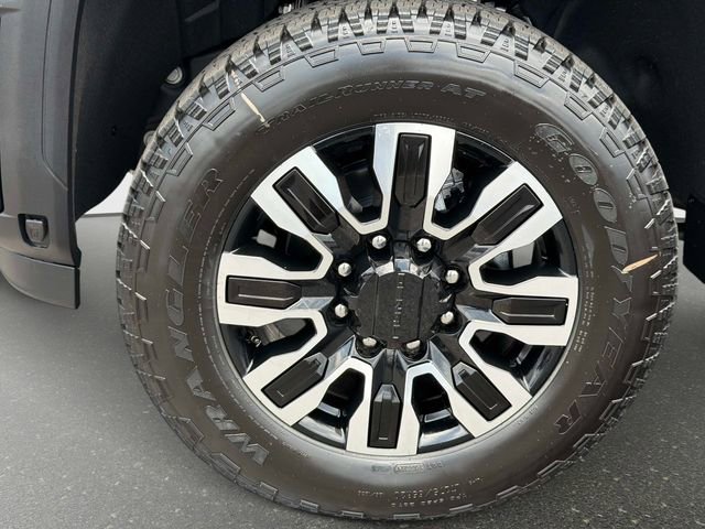 2026 GMC Sierra 2500HD Denali Ultimate - Photo 10