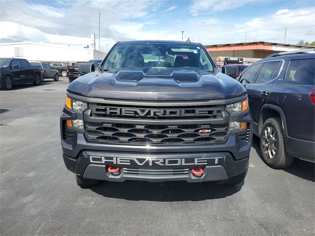 2022 Chevrolet Silverado 1500 Custom Trail Boss photo 2