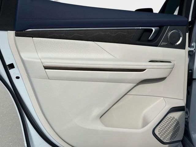 2026 Buick Enclave Avenir - Photo 11