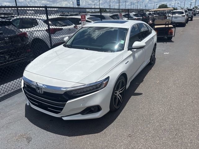 2022 Honda Accord Hybrid Touring's photo