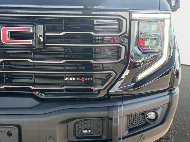 2026 GMC Sierra 1500 AT4X - Photo 8