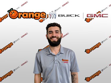 Staff member Andre Souza from ID_4161585abd88